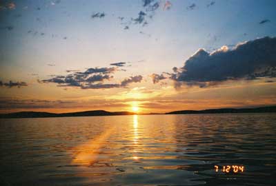 sunset_on_water